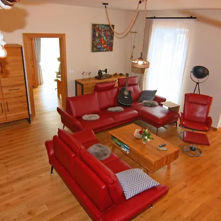Strandanker In Apartment